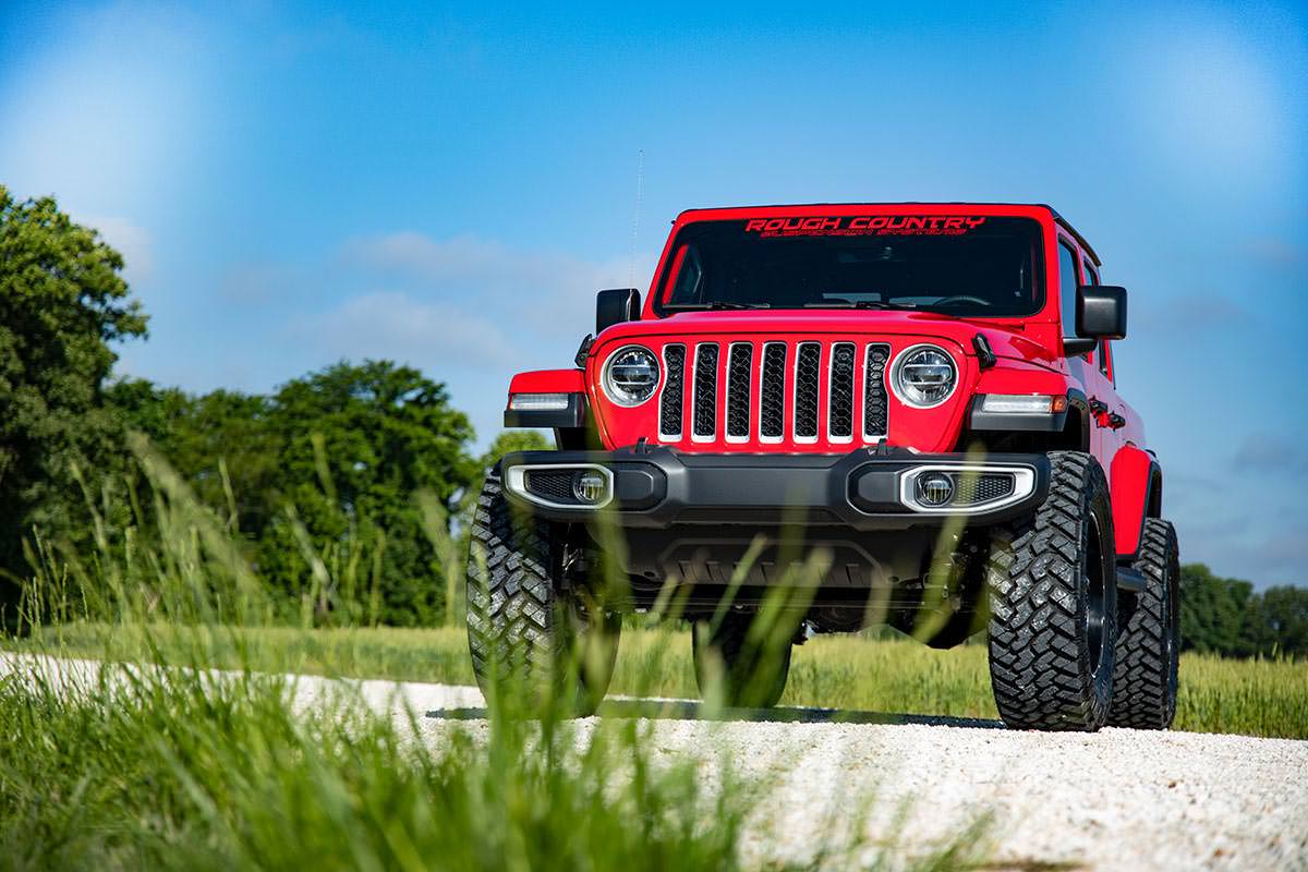 Rough Country 3.5 Inch Lift Kit Springs M1R Jeep Gladiator JT 4WD (2020-2023)