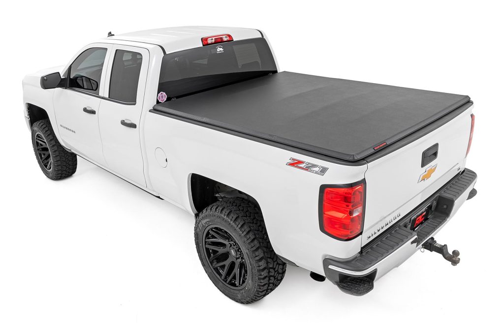 Rough Country Soft Tri-Fold Bed Cover 6’7″ Bed Chevy/GMC 1500/2500HD/3500HD (14-19 & Classic)