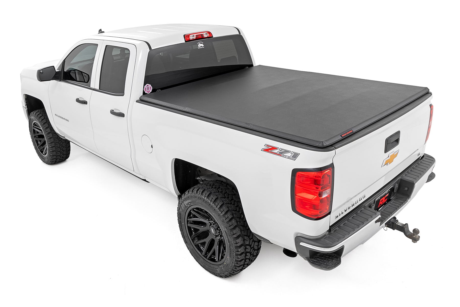 Rough Country Soft Tri-Fold Bed Cover 6’7″ Bed Chevy/GMC 1500/2500HD/3500HD (14-19 & Classic)