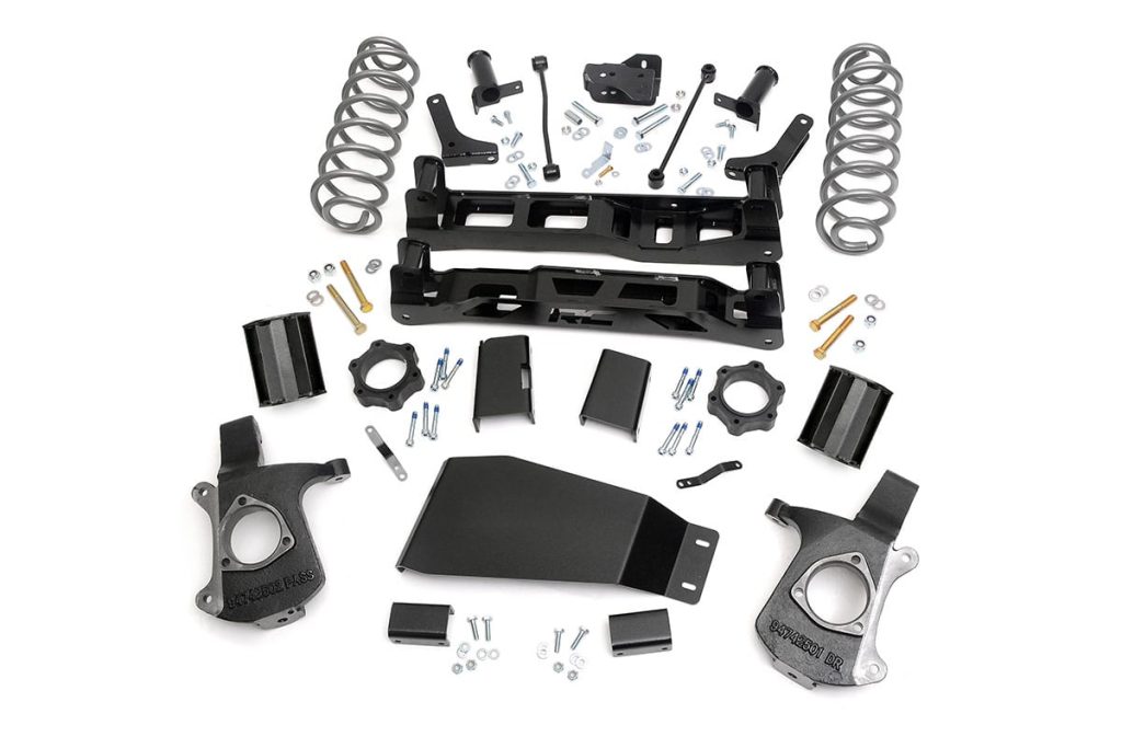 Rough Country 7.5 Inch Lift Kit Chevy Avalanche 2WD/4WD (2007-2013)