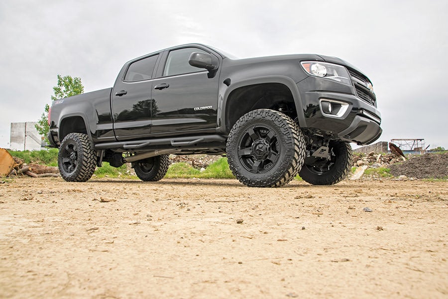 Rough Country 6 Inch Lift Kit M1 Struts Chevy/GMC Canyon/Colorado 2WD/4WD (2015-2022)
