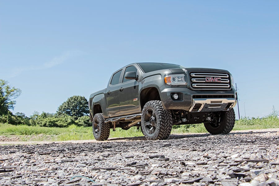 Rough Country 6 Inch Lift Kit M1 Struts Chevy/GMC Canyon/Colorado 2WD/4WD (2015-2022)