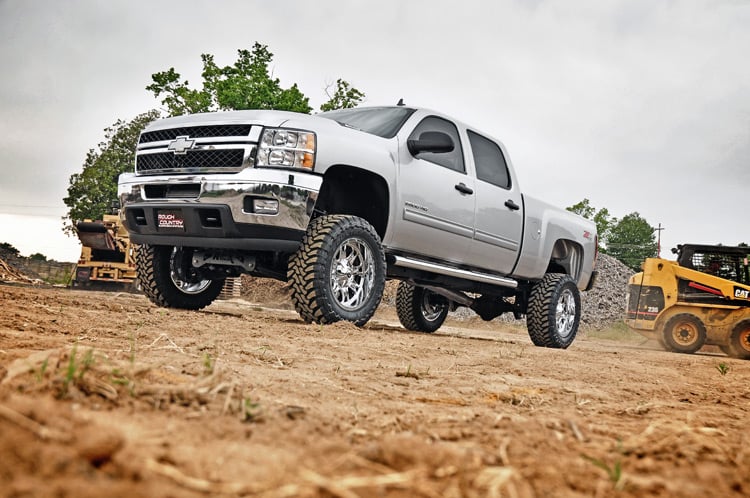 Rough Country 7.5 Inch Lift Kit NTD M1 Chevy/GMC 2500HD/3500HD (11-19)