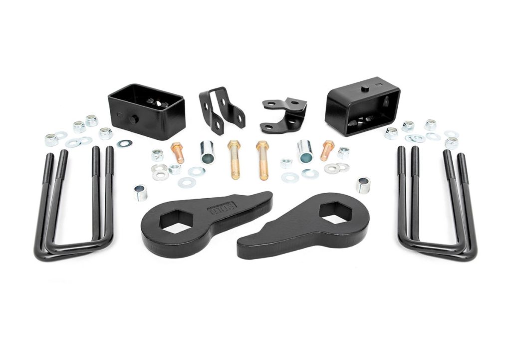 Rough Country 1.5-2 Inch Lift Kit Chevy Silverado & GMC Sierra 1500 4WD (1999-2006 & Classic)
