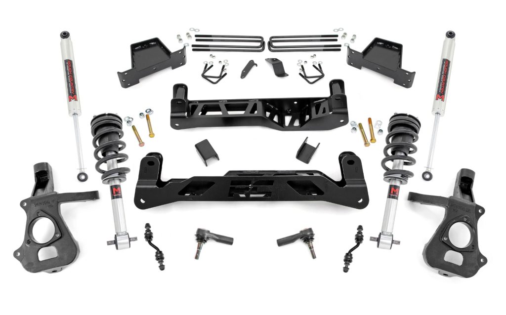 Rough Country 7 Inch Lift Kit Alu/Stamp Steel M1 Strut/M1 Chevy/GMC 1500 (14-18 & Classic)