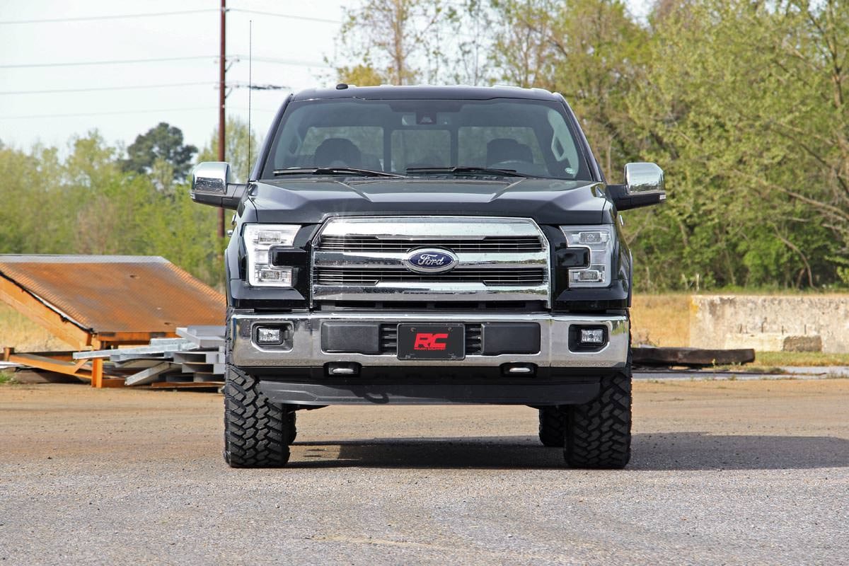 Rough Country 2 Inch Leveling Kit Red Ford F-150 (14-26)/Raptor (19-20)