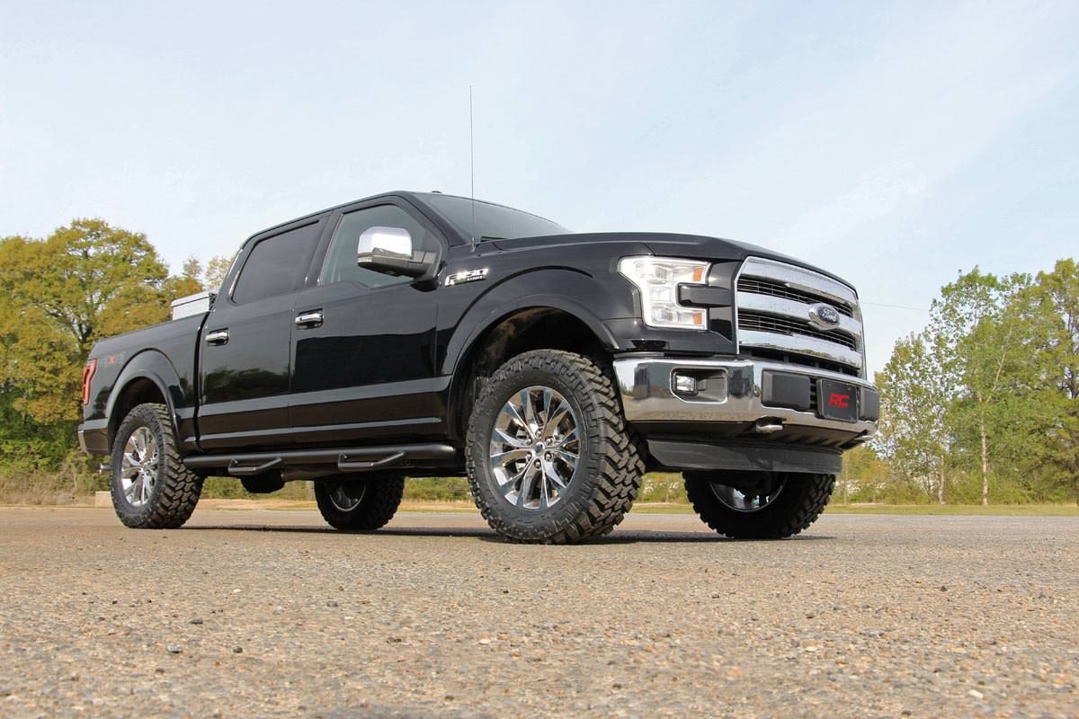 Rough Country 2 Inch Leveling Kit Red Ford F-150 (14-26)/Raptor (19-20)