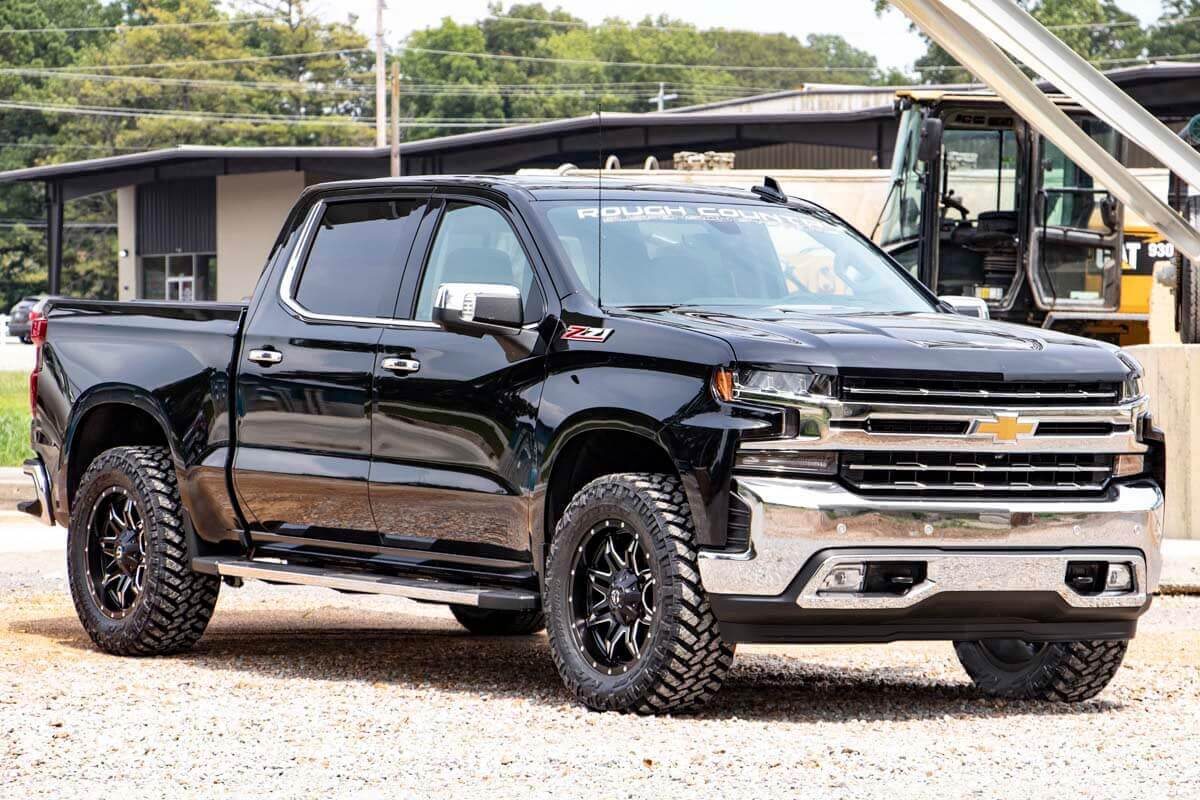 Rough Country 2 Inch Leveling Kit Chevy/GMC Sierra 1500 (19-26)/Silverado 1500 (19-26)