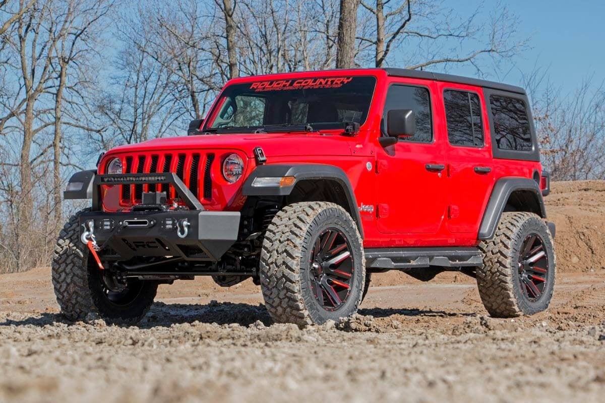 Rough Country 3.5 Inch Lift Kit Adj Lower FR D/S M1R Jeep Wrangler Unlimited Rubicon (18-23)