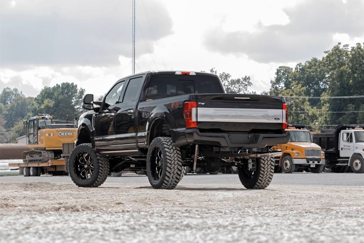 Rough Country 6 Inch Lift Kit Diesel No OVLD C/O Vertex Ford F-250/F-350 Super Duty (17-22)