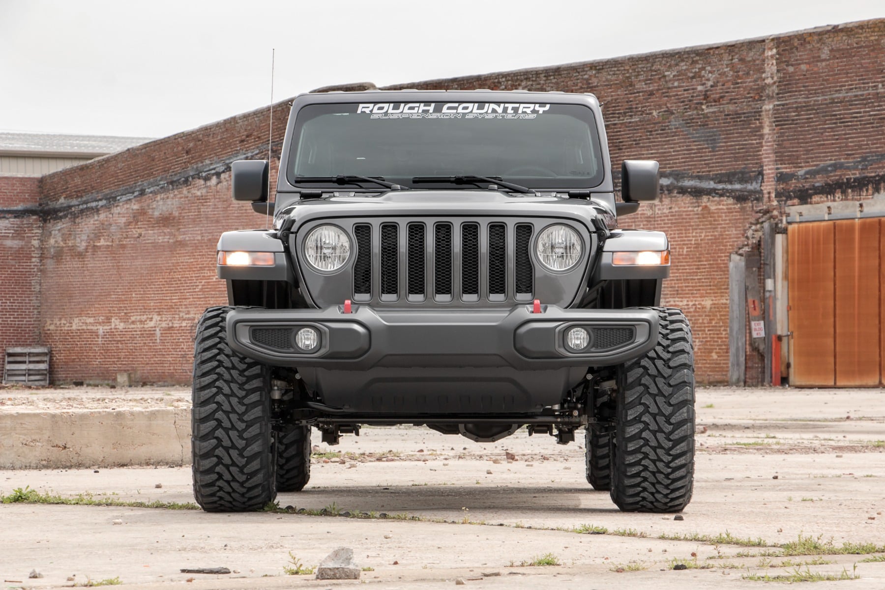 Rough Country 2.5 Inch Lift Kit Coils M1 Jeep Wrangler Unlimited 4WD (2024-2026)