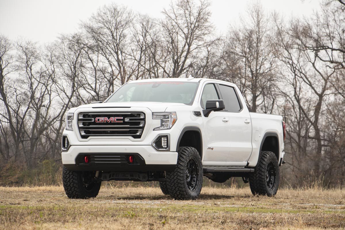 Rough Country 4 Inch Lift Kit Diesel Chevy/GMC Sierra 1500 (19-24)/Silverado 1500 (19-24)