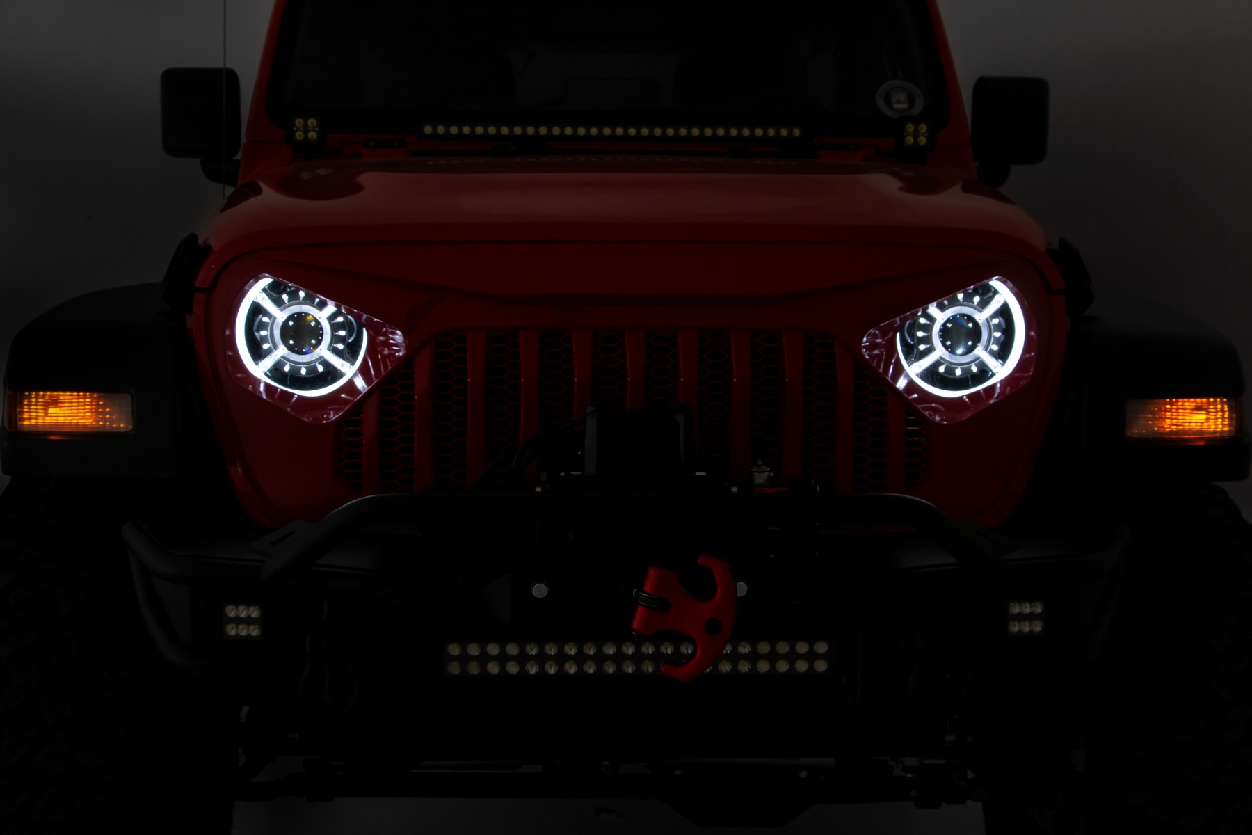 Rough Country 9 Inch DRL Halo LED Headlights DOT Approved Jeep Gladiator JT/Wrangler JL (18-26)