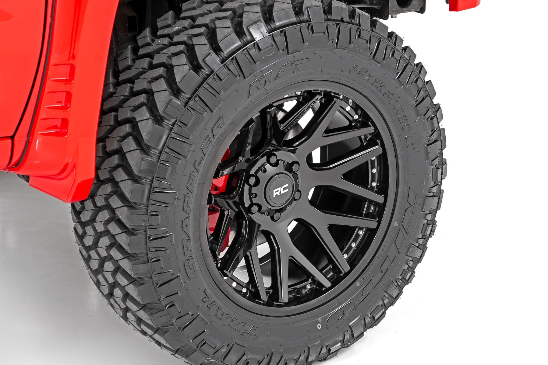 Rough Country 95 Series Wheel One-Piece Gloss Black 20x10 6x5.5 -25mm