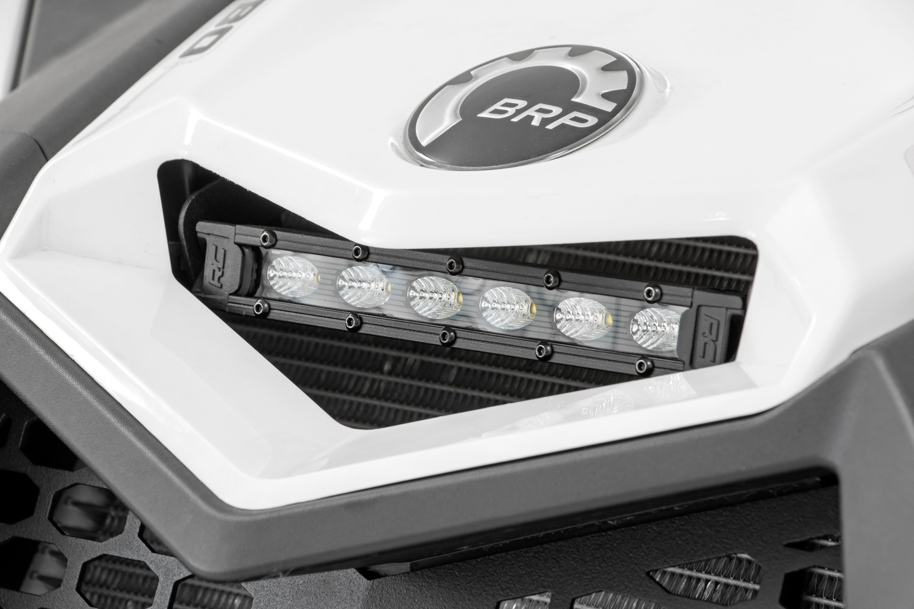 Rough Country 6″ LED Light Kit Cowl Mount Can-Am Maverick X3