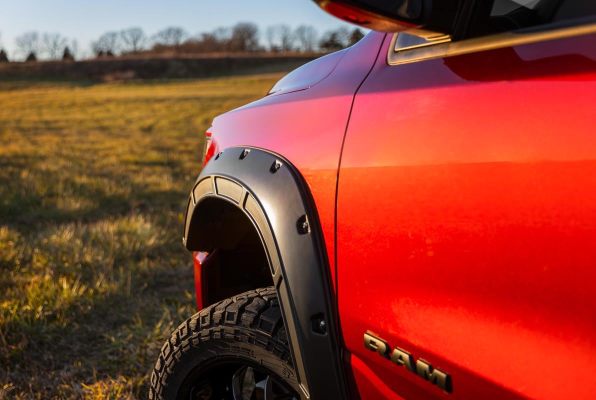 Rough Country Defender Fender Flares PXR Brilliant Black Ram 1500 2WD/4WD (2019-2024)