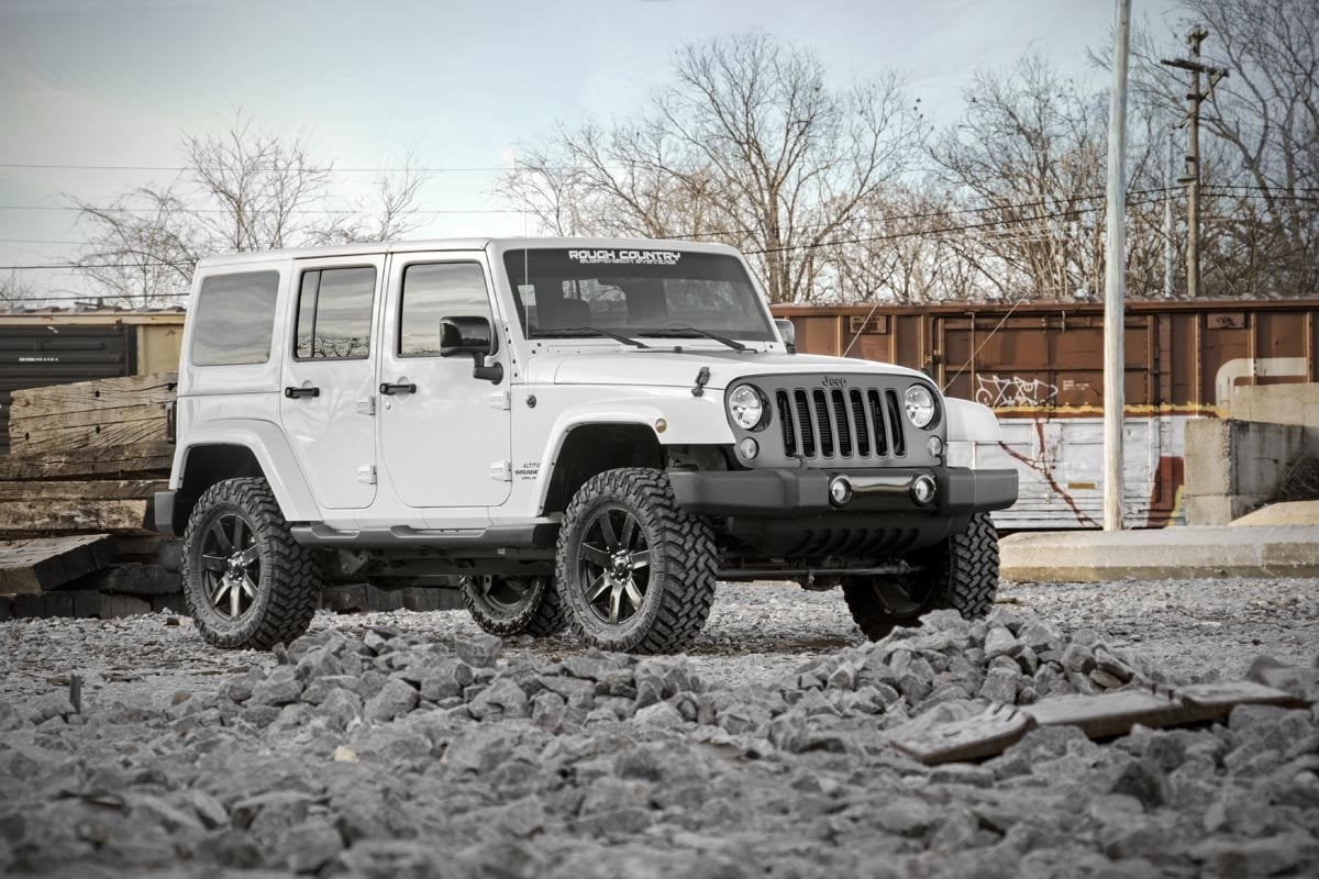 Rough Country 2.5 Inch Lift Kit Coils M1R Jeep Wrangler Unlimited 2WD/4WD (2007-2018)