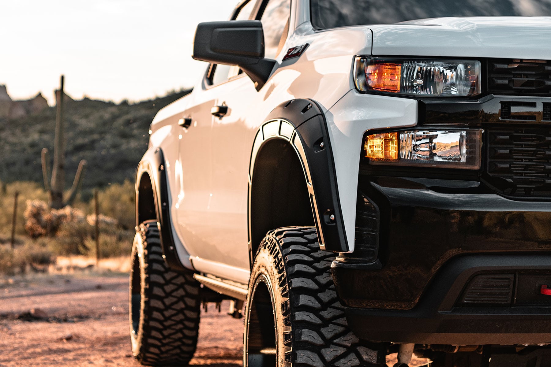 Rough Country Defender Fender Flares G42 White Sands Chevy Silverado 1500 (19-26)