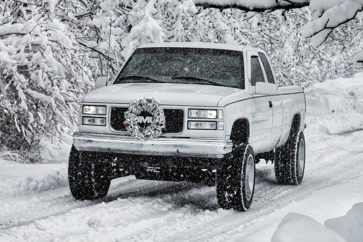 Rough Country 4 Inch Lift Kit Chevy/GMC 1500 Truck & SUV 4WD (1988-1999)