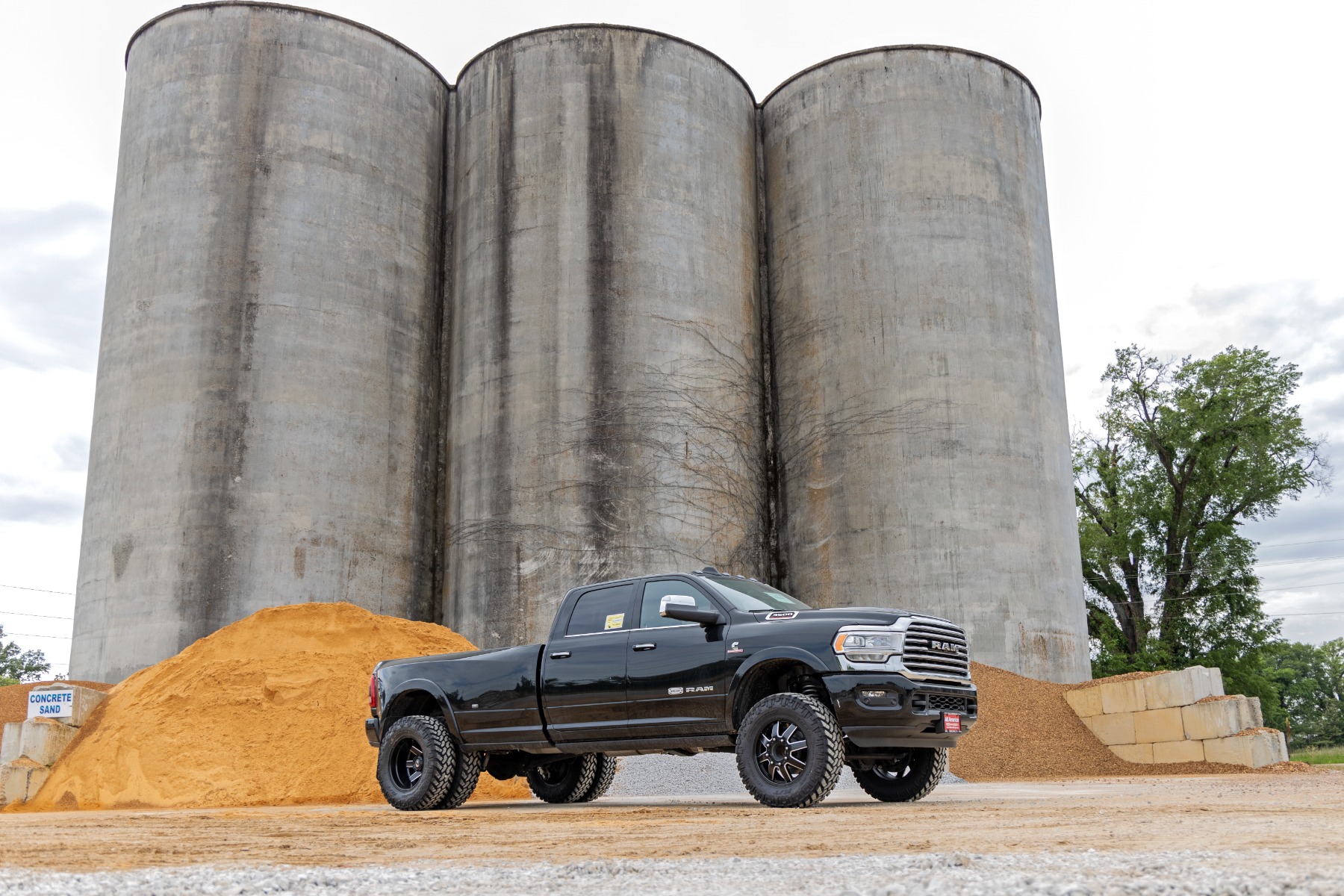 Rough Country 5 Inch Lift Kit Diesel AISIN Ram 3500 4WD (2019-2024)