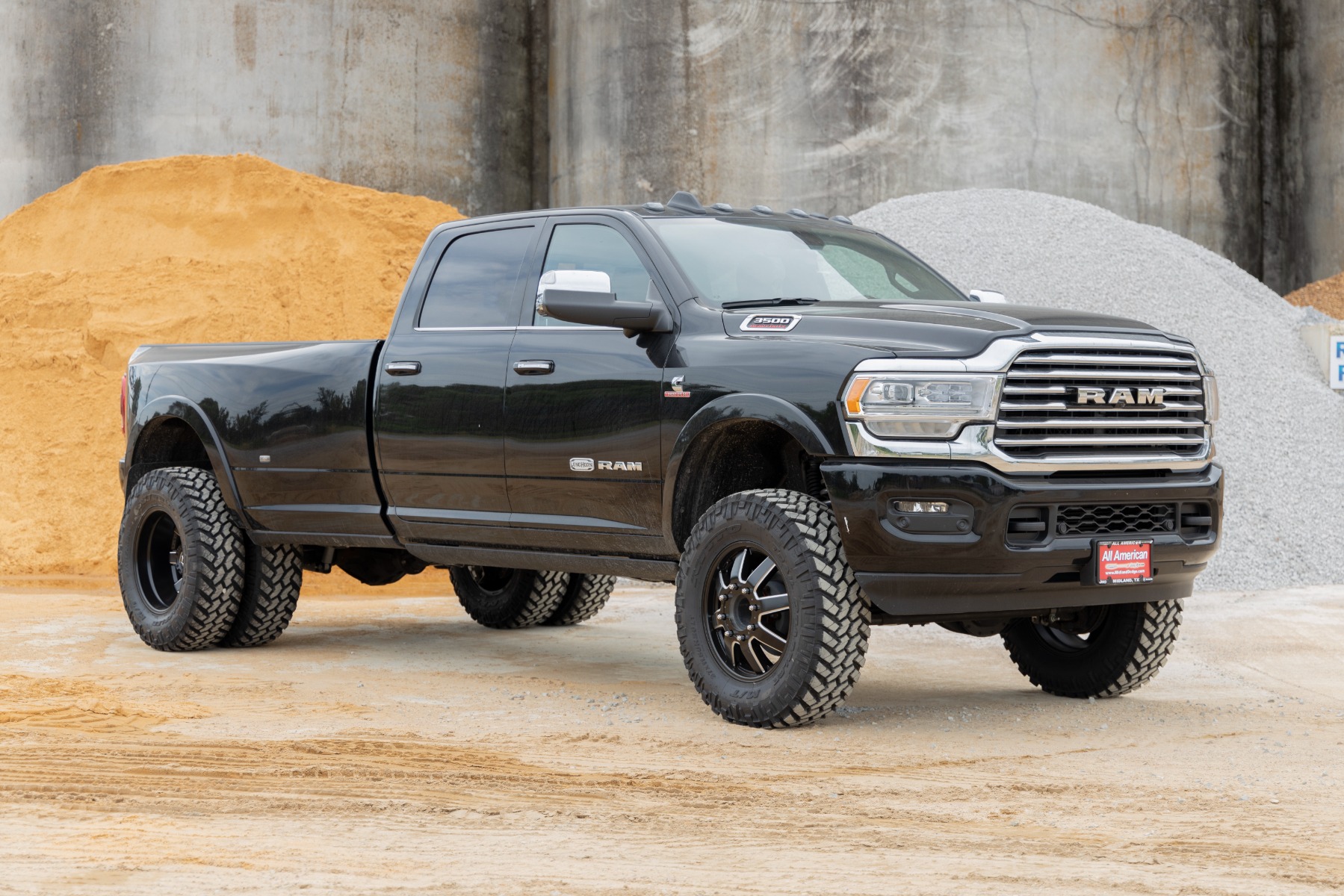 Rough Country 5 Inch Lift Kit Diesel AISIN Ram 3500 4WD (2019-2024)