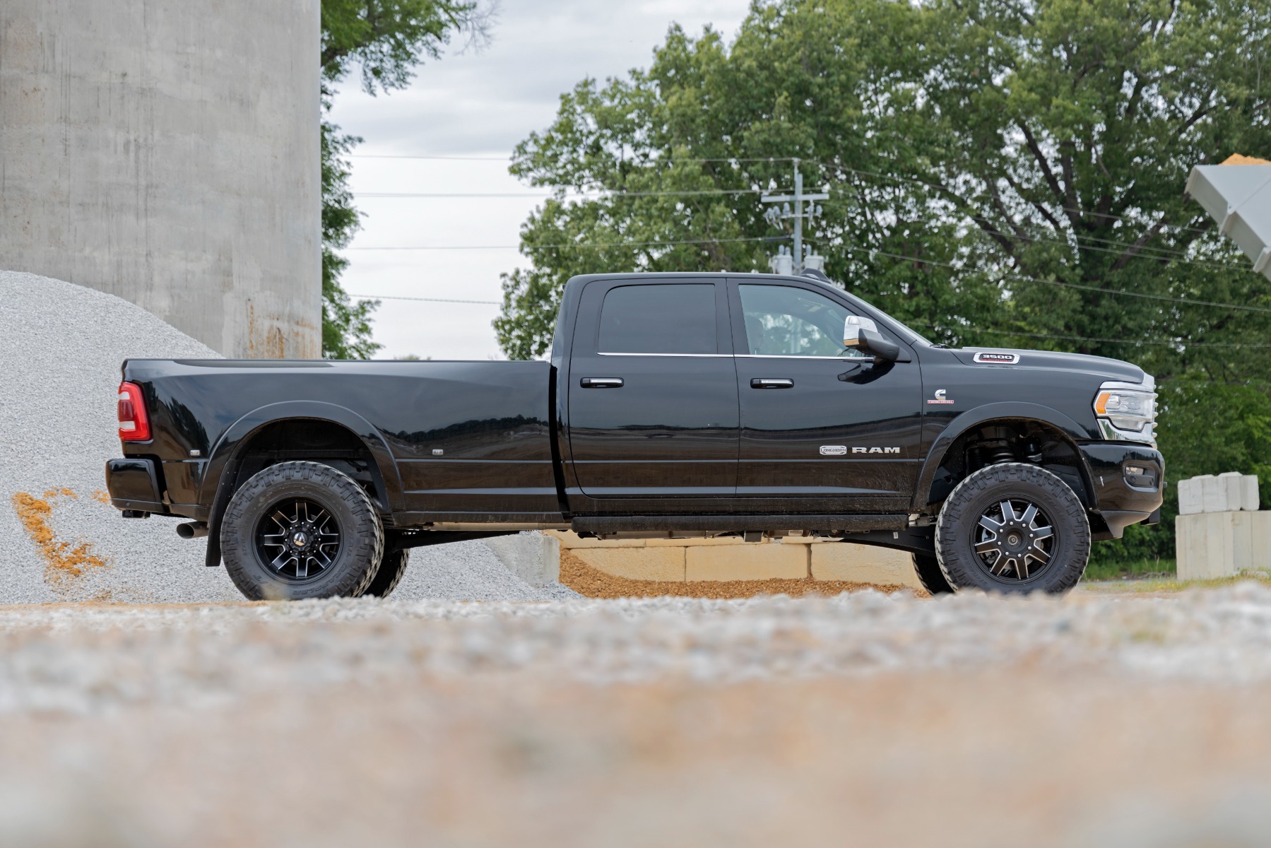 Rough Country 5 Inch Lift Kit Diesel AISIN Ram 3500 4WD (2019-2024)