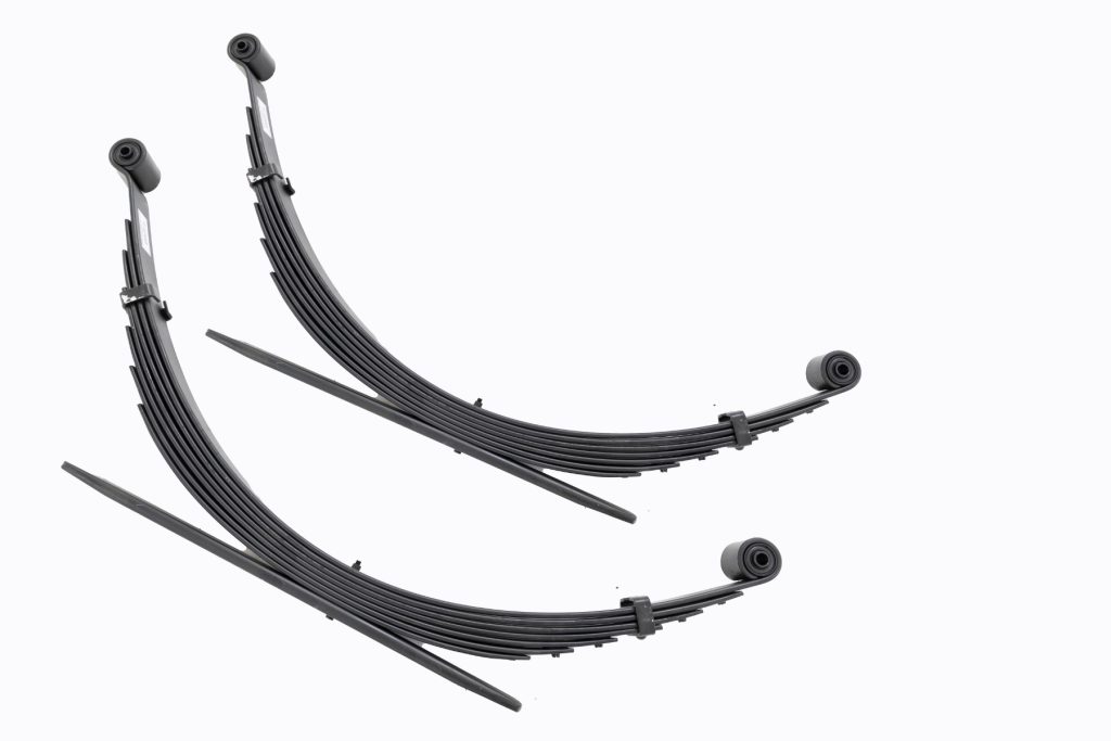 Rough Country Rear Leaf Springs 8″ Lift Pair Ford F-250/F-350 Super Duty 4WD (99-07)