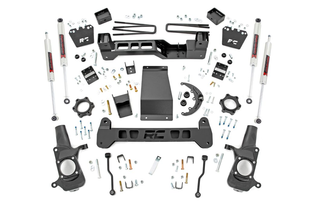 Rough Country 6 Inch Lift Kit M1 Chevy Silverado & GMC Sierra 2500HD 4WD (2001-2010)