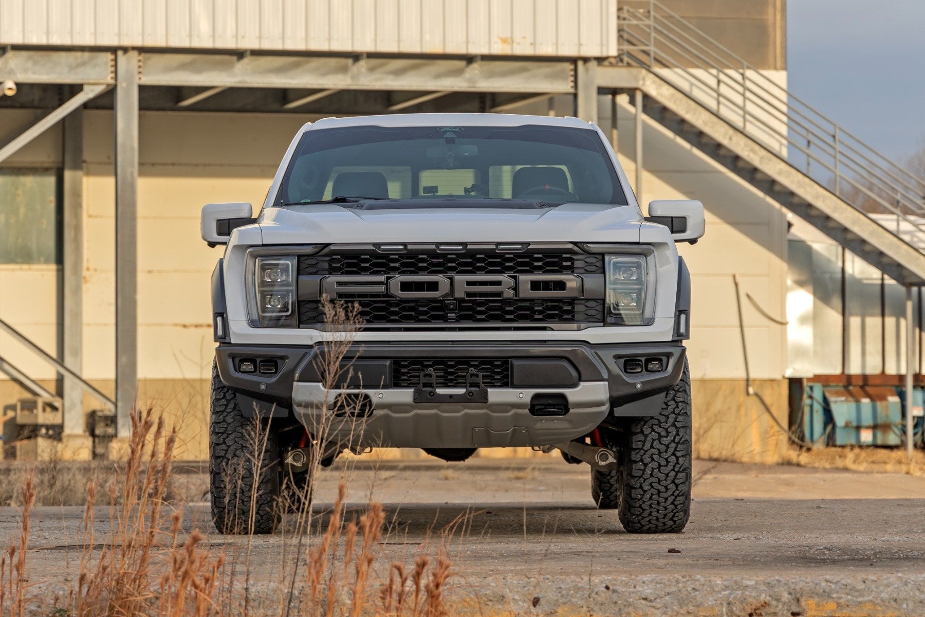 Rough Country 2.5 Inch Lift Kit Ford Raptor 4WD (2021-2026)