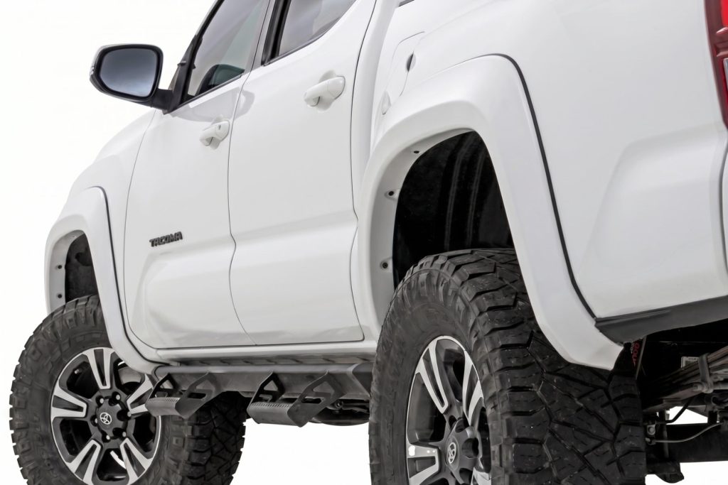 Rough Country Sport Fender Flares O40 Super White Toyota Tacoma 2WD/4WD (2016-2023)