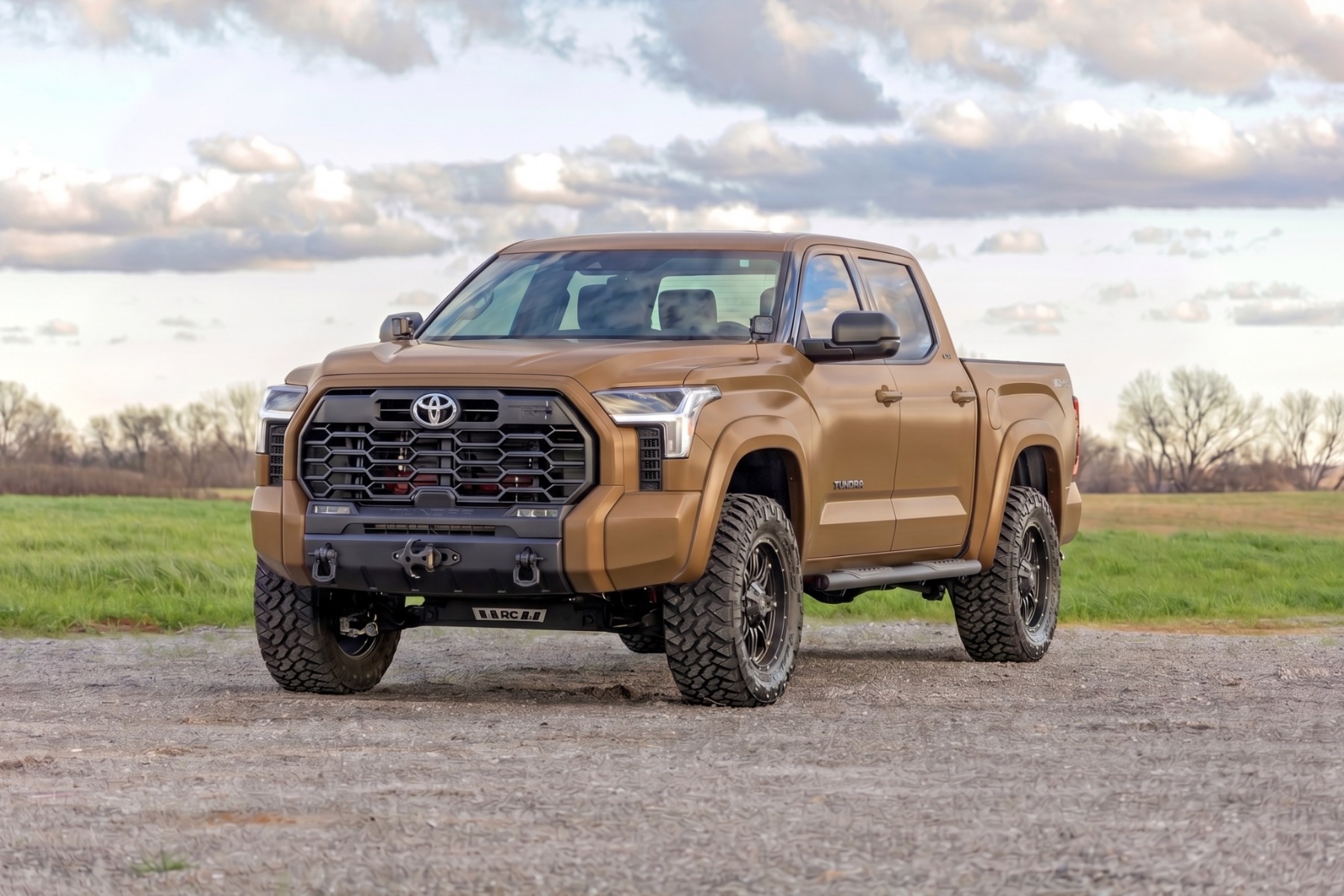 Rough Country Sport Fender Flares 4Z2 Mudbath Toyota Tundra 2WD/4WD (2022-2026)