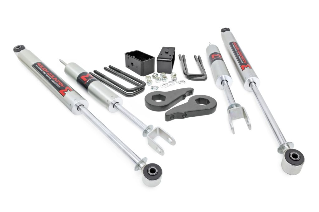 Rough Country 1.5-2 Inch Lift Kit M1 Chevy Silverado & GMC Sierra 1500 4WD (1999-2006 & Classic)