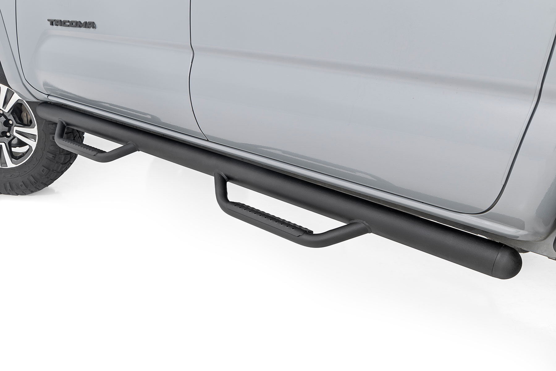 Rough Country Nerf Steps Cab Length Crew Cab 5β² Bed Toyota Tacoma 2WD/4WD (05-23)