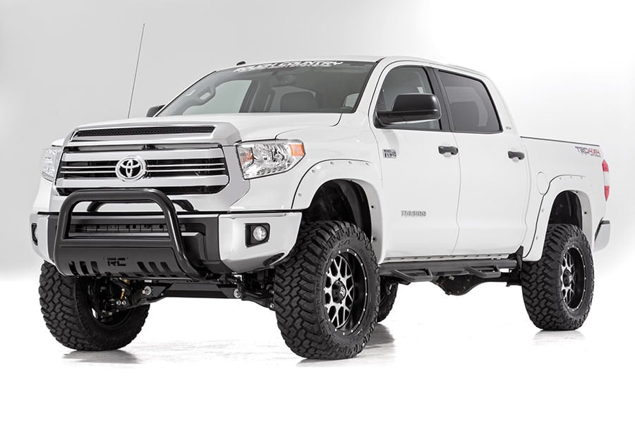 Rough Country 6 Inch Lift Kit M1 Struts/M1 Toyota Tundra 4WD (2016-2021)