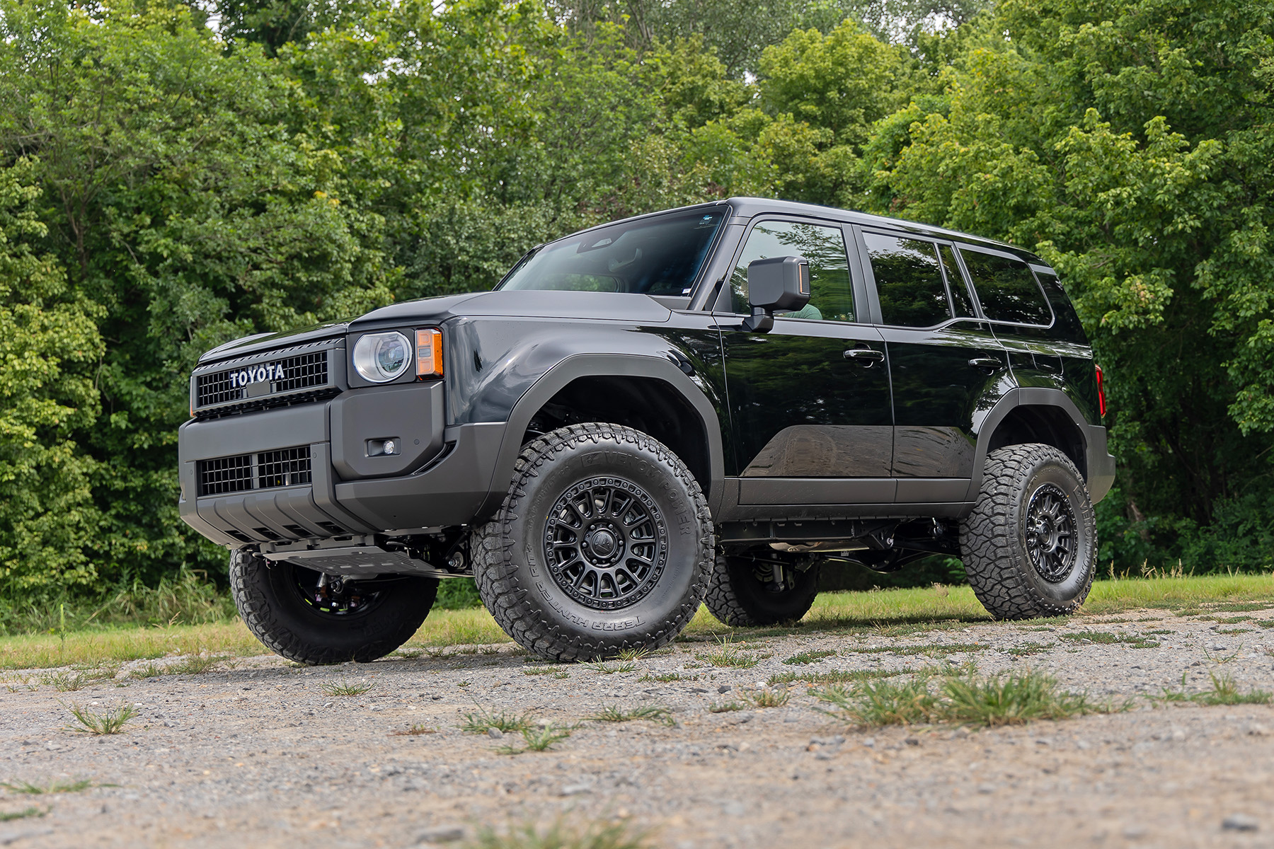Rough Country 3.5 Inch Lift Kit M1R Toyota Land Cruiser 4WD (2024-2026)