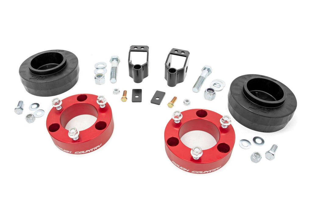 Rough Country 3 Inch Lift Kit X-REAS RR Spacers Red Toyota 4Runner 4WD (2003-2009)