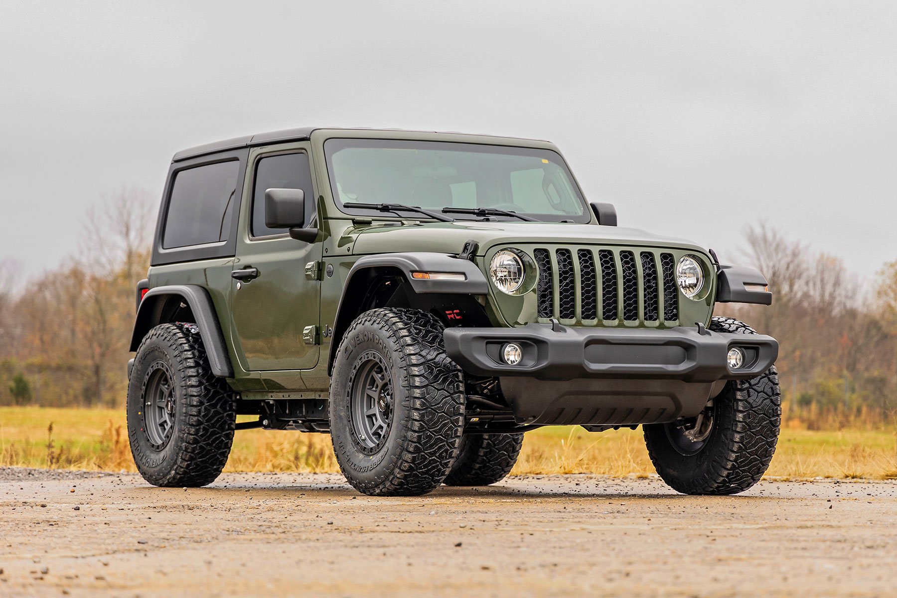 Rough Country 3.5 Inch Lift Kit C/A Drop Front D/S M1 Jeep Wrangler JL 4WD (24-26)