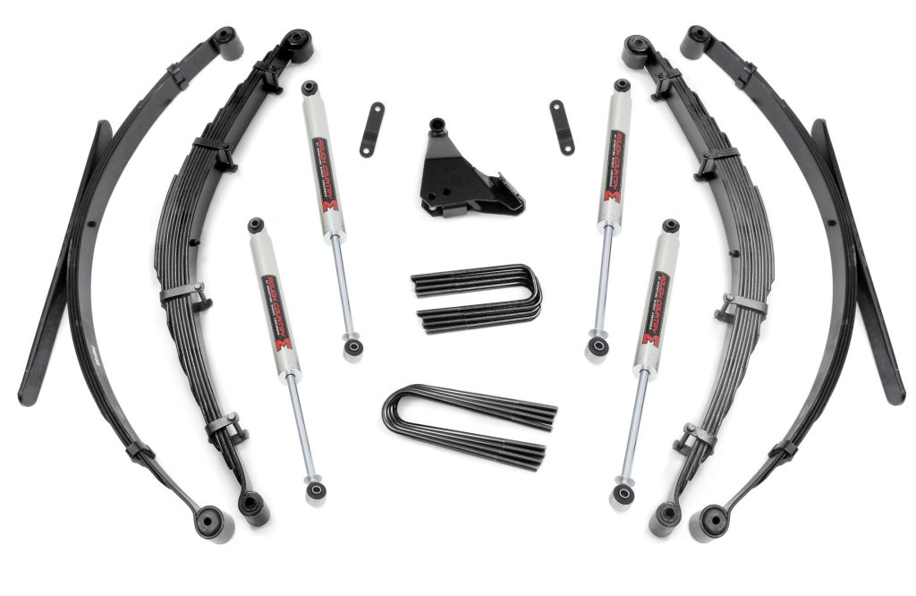 Rough Country 4 Inch Lift Kit Rear Springs M1 Ford F-250/F-350 Super Duty 4WD (99-04)